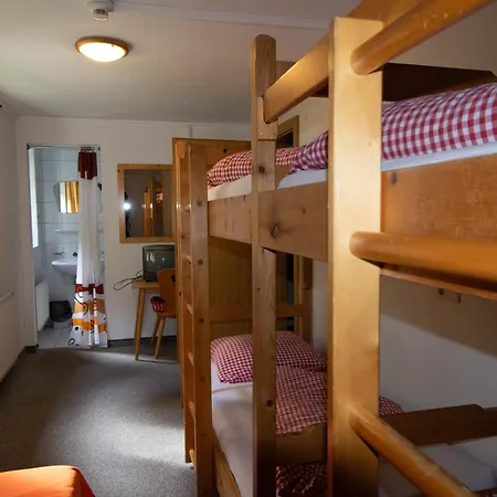 Tanzalm Värdshus Jerzens