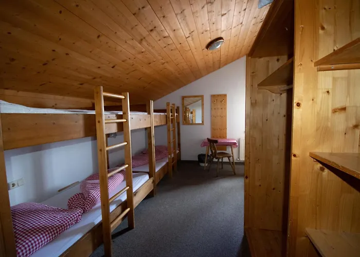 Tanzalm Πανδοχείο *