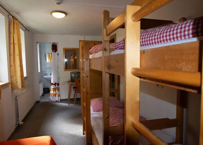 Tanzalm Πανδοχείο Jerzens