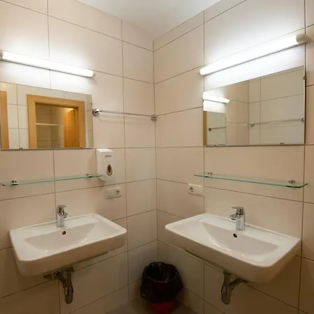 Han/Misafirhane Tanzalm Jerzens