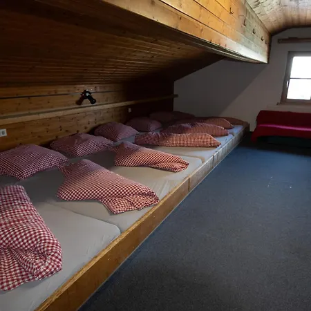 Tanzalm Han/Misafirhane *