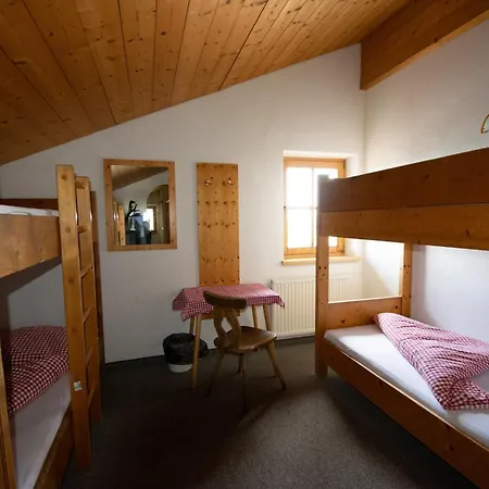 Han/Misafirhane Tanzalm Jerzens