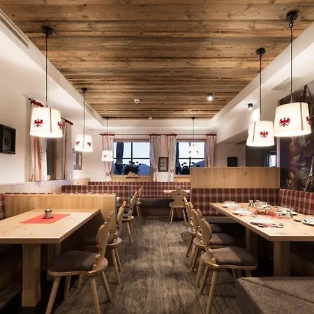 Tanzalm Han/Misafirhane *